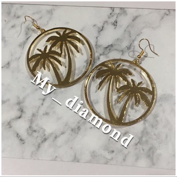 ZARA Round Palm Tree Earrings - Picture 4 of 5